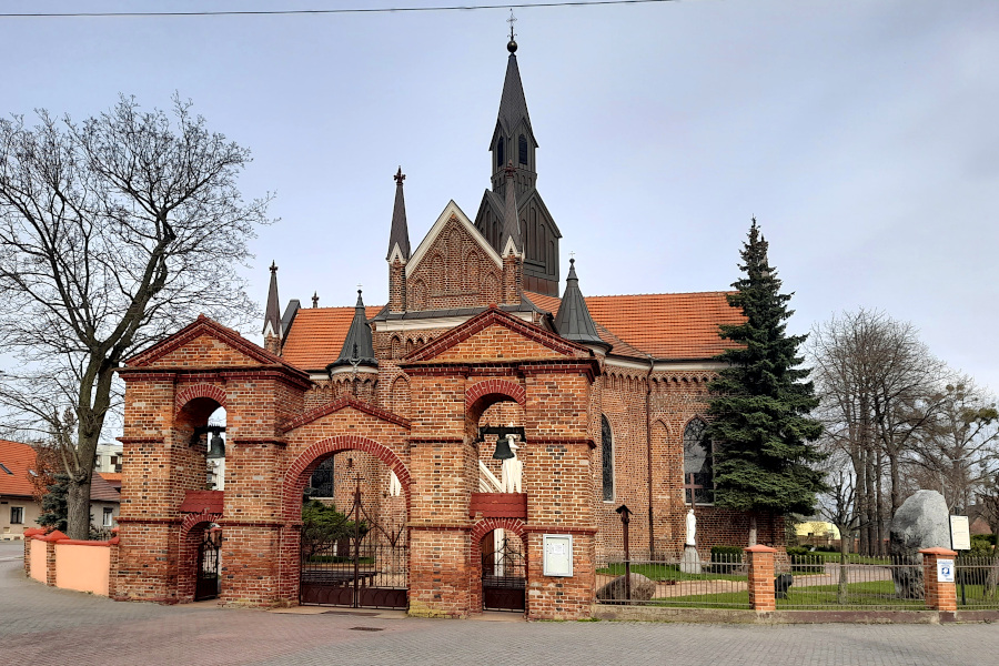 Kościół Świętego Andrzeja w Gosławicach