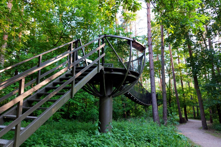Park doliny Wkry w Pomiechówku